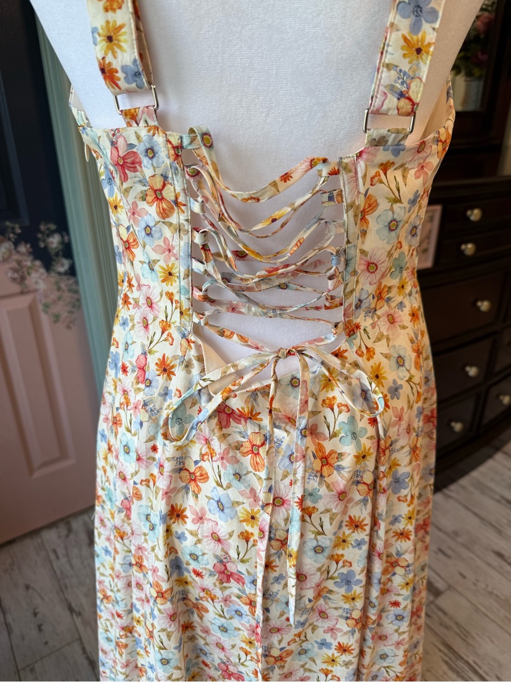 NWOT Petal & Pup Cream Floral-Accented Sundress - Picture 7 of 8